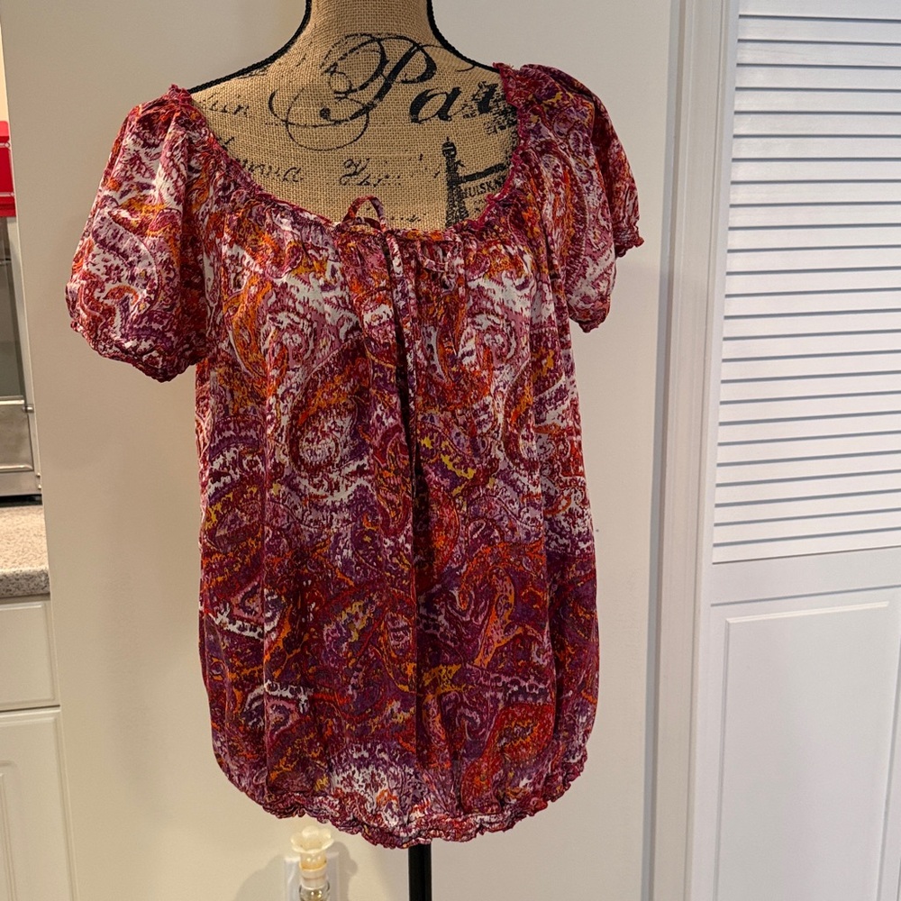 Women's Paisley Print Top